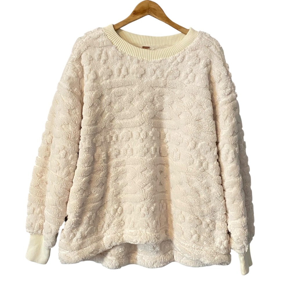 Free People Movement Cream‎ Embossed Faux Fur Fleece Pullover Sweatshirt Medium